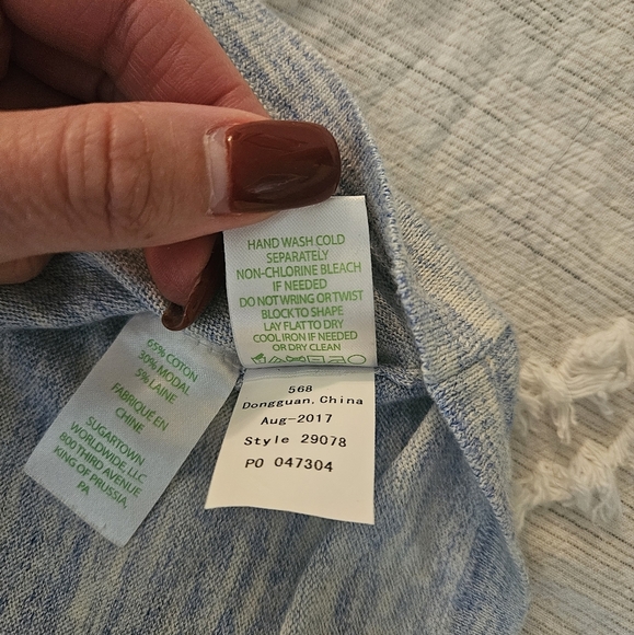 Lilly Pulitzer Lyon Cold Shoulder Knit Sweater Size Medium Light Blue - Picture 7 of 8